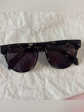 Women's Tortoiseshell Browline Sunglasses - Dark Lenses